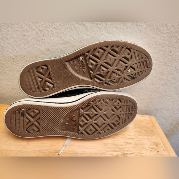 Converse Black and White Athletic Shoes - Picture 8 of 8